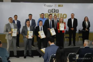 Entregan Premio Estatal de Excelencia Operacional